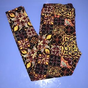 Lularoe Tall & Curvy Leggings